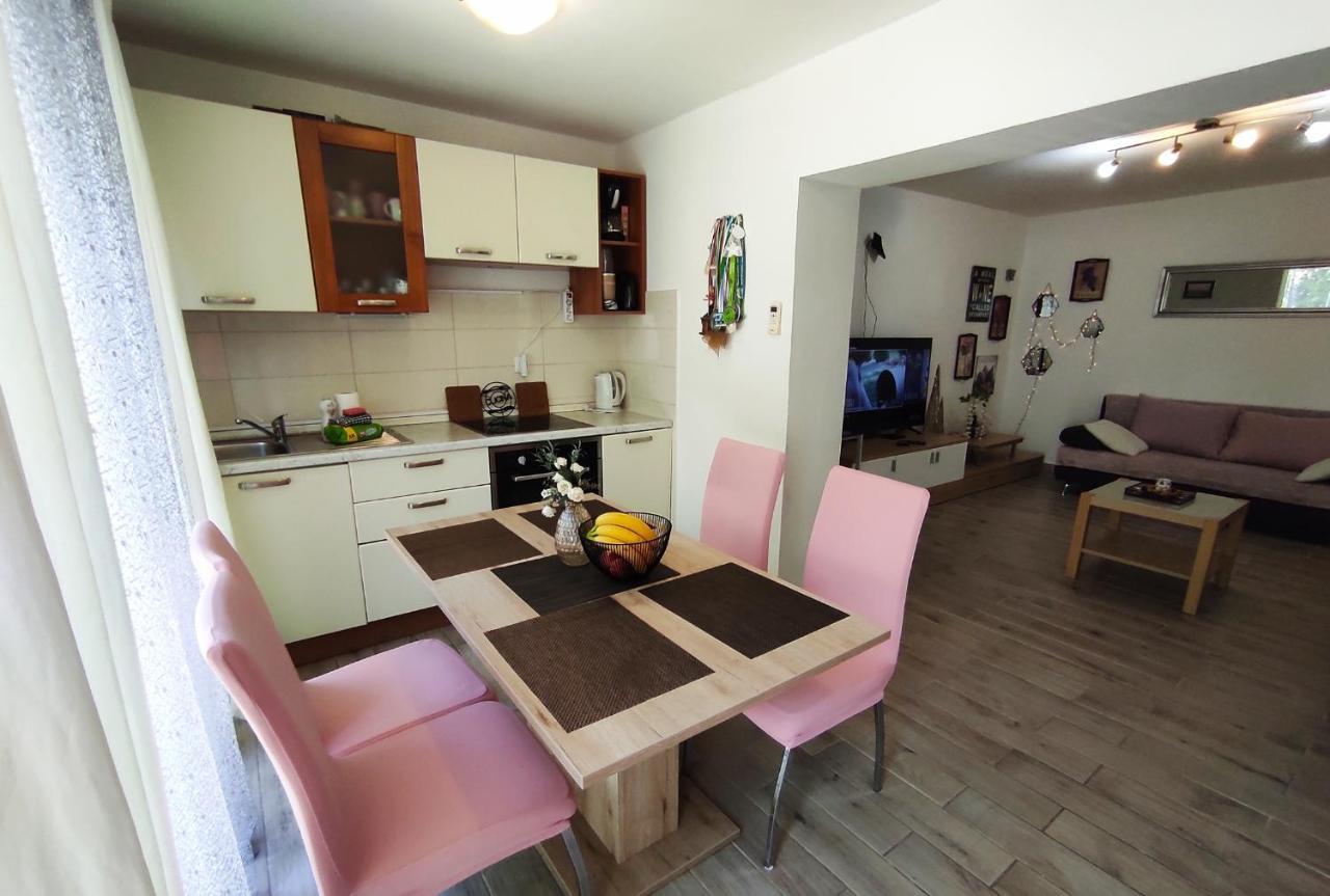 Apartments Emi & Nini Sibenik Bagian luar foto